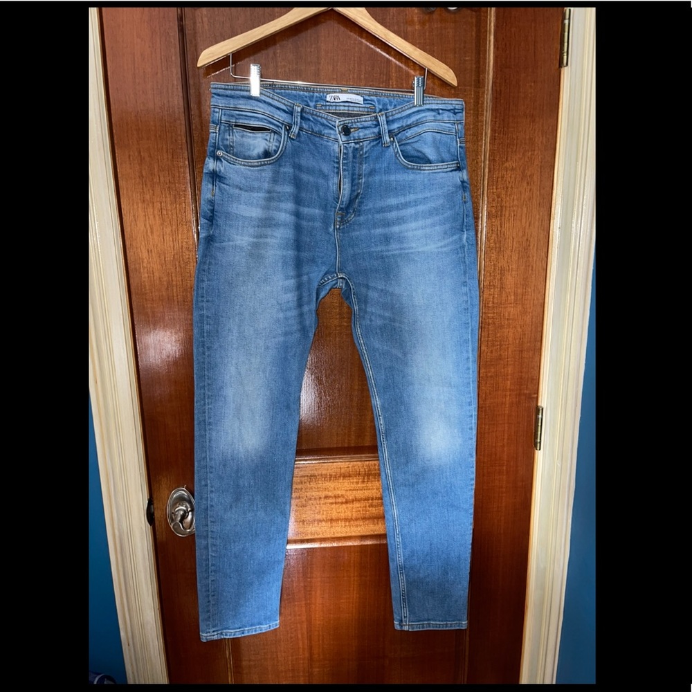 Zara blue wash slim fit jeans. Size 34 waist